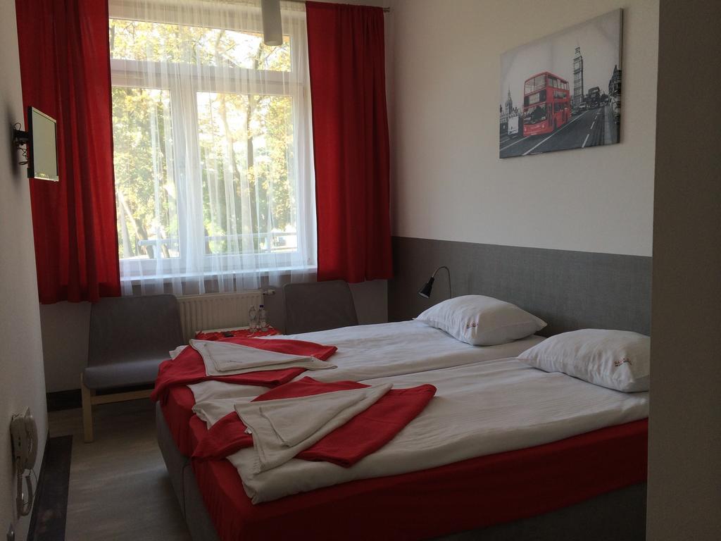 Hotel Kielce Phòng bức ảnh