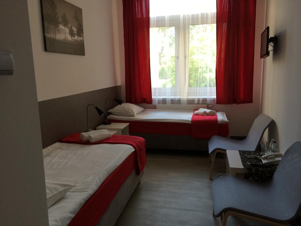 Hotel Kielce Phòng bức ảnh